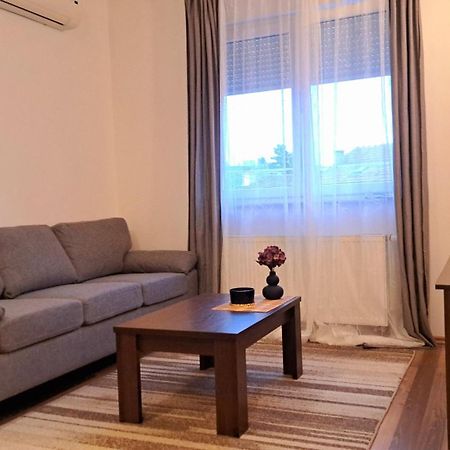 Lera Apartment-Free Public Parking Nearby زغرب المظهر الخارجي الصورة